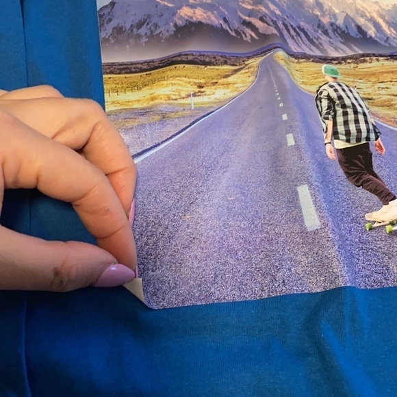 BOYS long sleeve shirt in size 5 - Picture 3 of 3